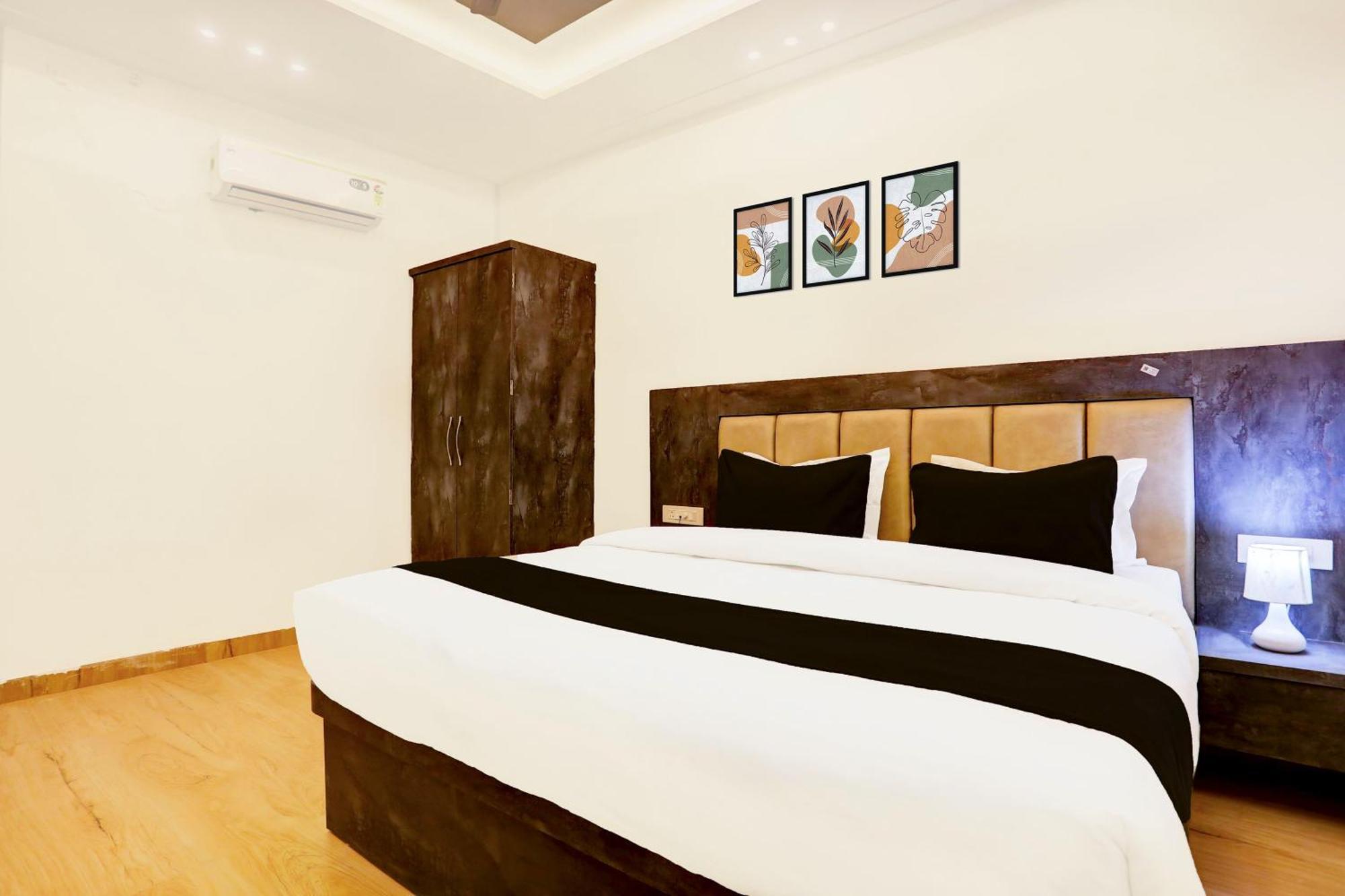 Hotel Super Townhouse Balua Road Pahadiya